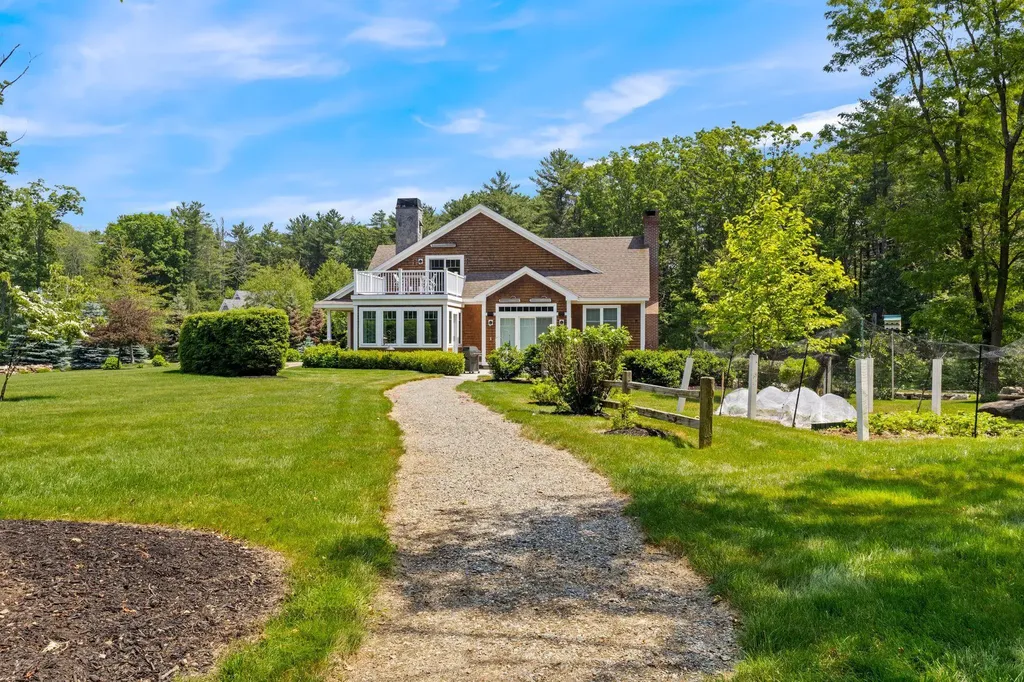 34 Star Fish Circle Rye NH 03870