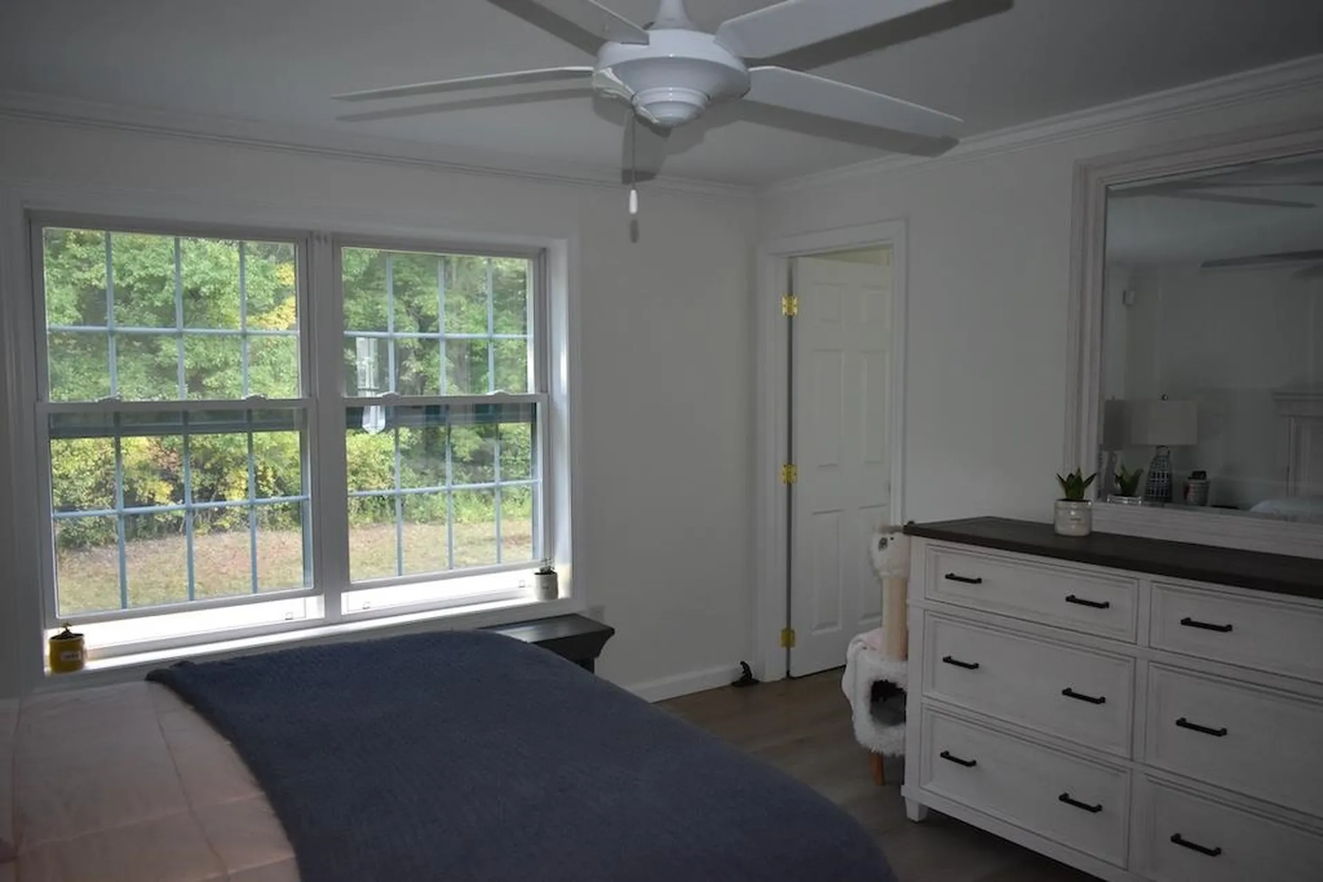 27 Amanda Drive Hudson NH 03051