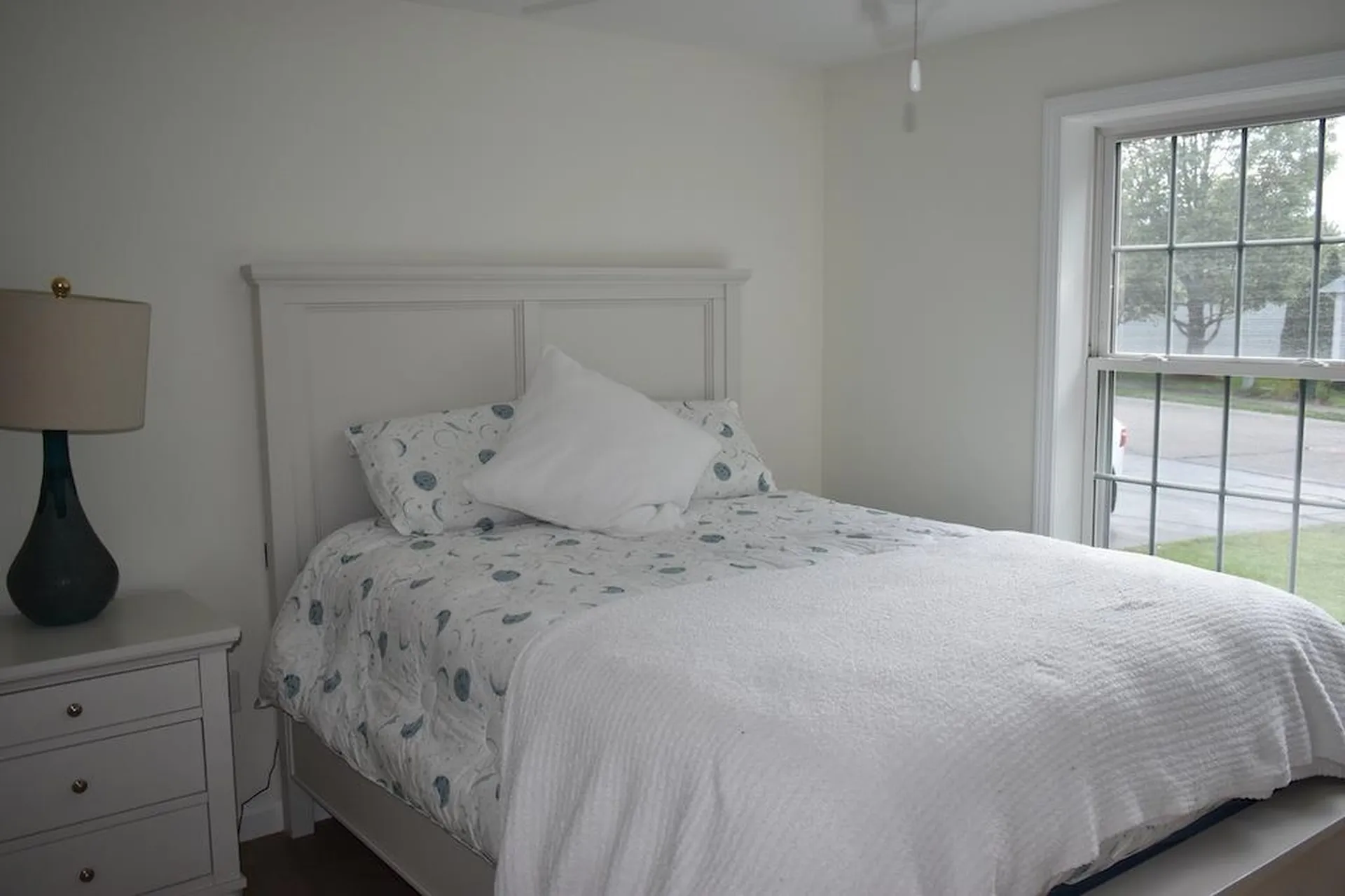 27 Amanda Drive Hudson NH 03051