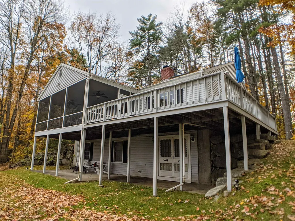 15 Homestead Lane Moultonborough NH 03254