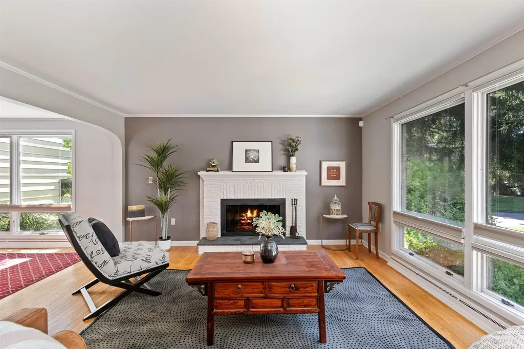 2 Crescent Road Burlington VT 05401-4116