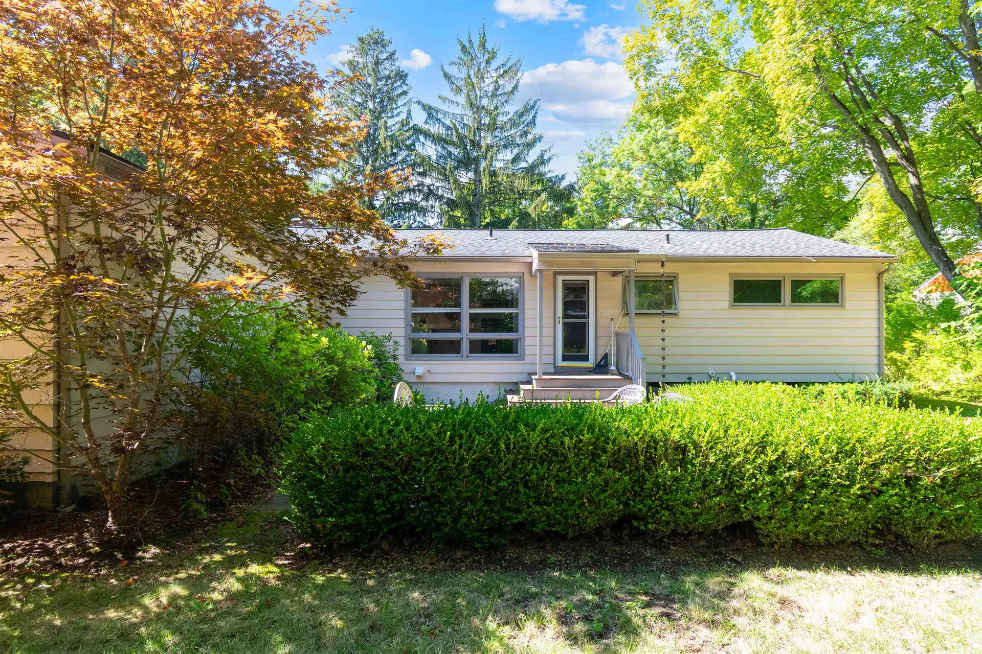 2 Crescent Road Burlington VT 05401-4116