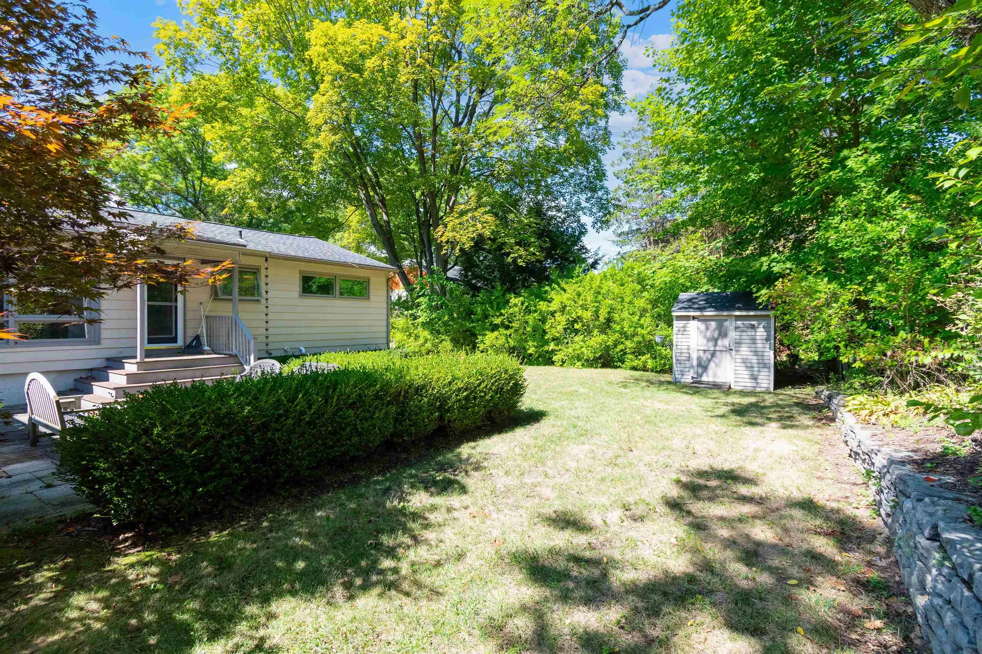2 Crescent Road Burlington VT 05401-4116