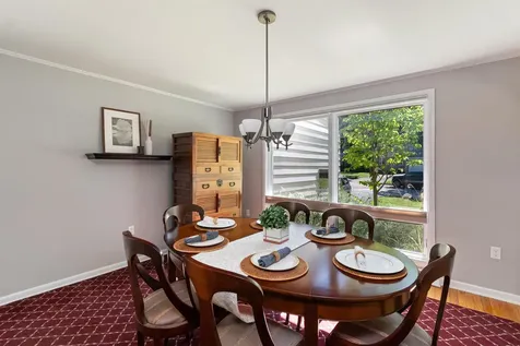2 Crescent Road Burlington VT 05401-4116