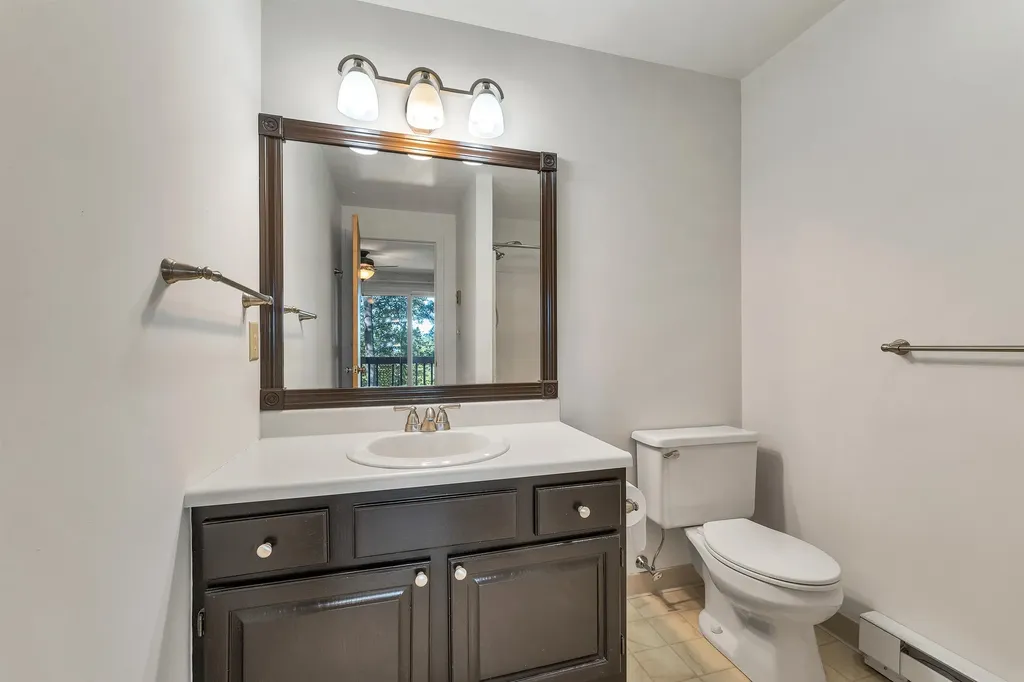 18 Circle Drive Ashland NH 03217