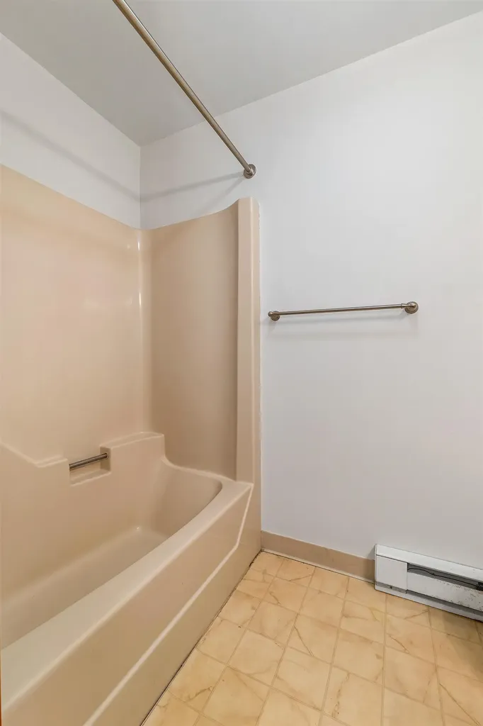 18 Circle Drive Ashland NH 03217
