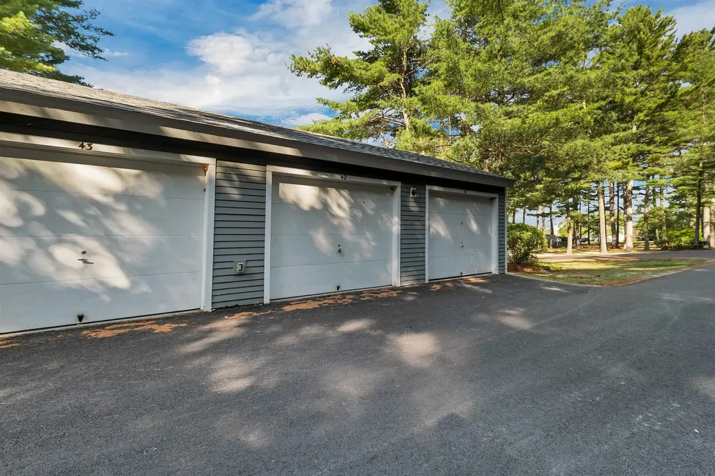 18 Circle Drive Ashland NH 03217