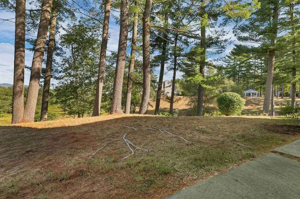 18 Circle Drive Ashland NH 03217