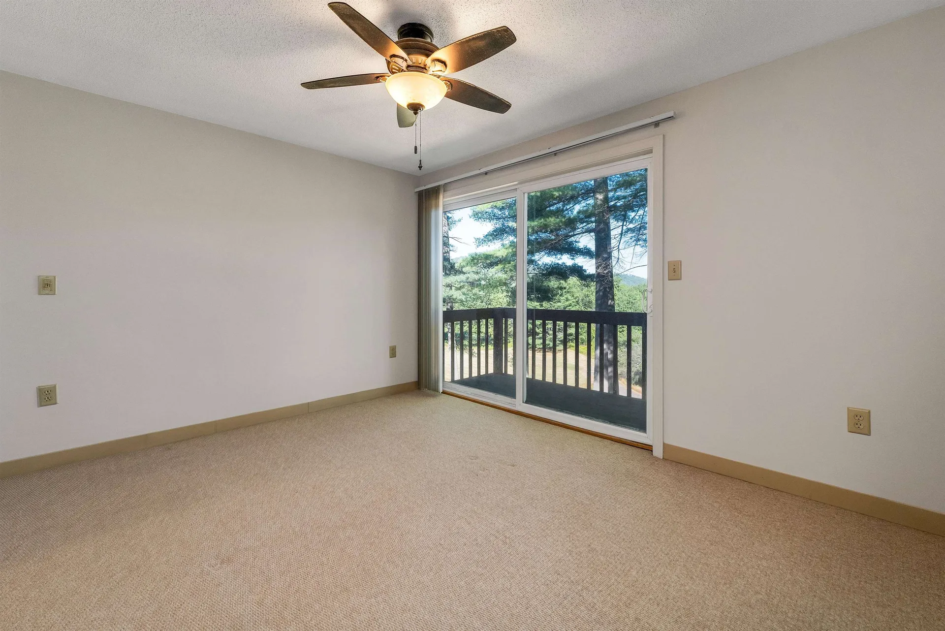 18 Circle Drive Ashland NH 03217
