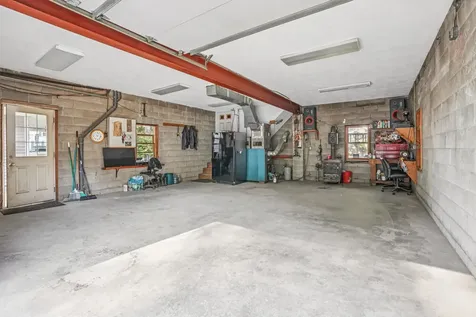 2 Country Pond Road Kingston NH 03848