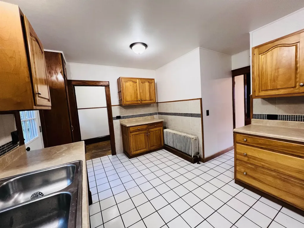 9 Allen Court St. Johnsbury VT 05819