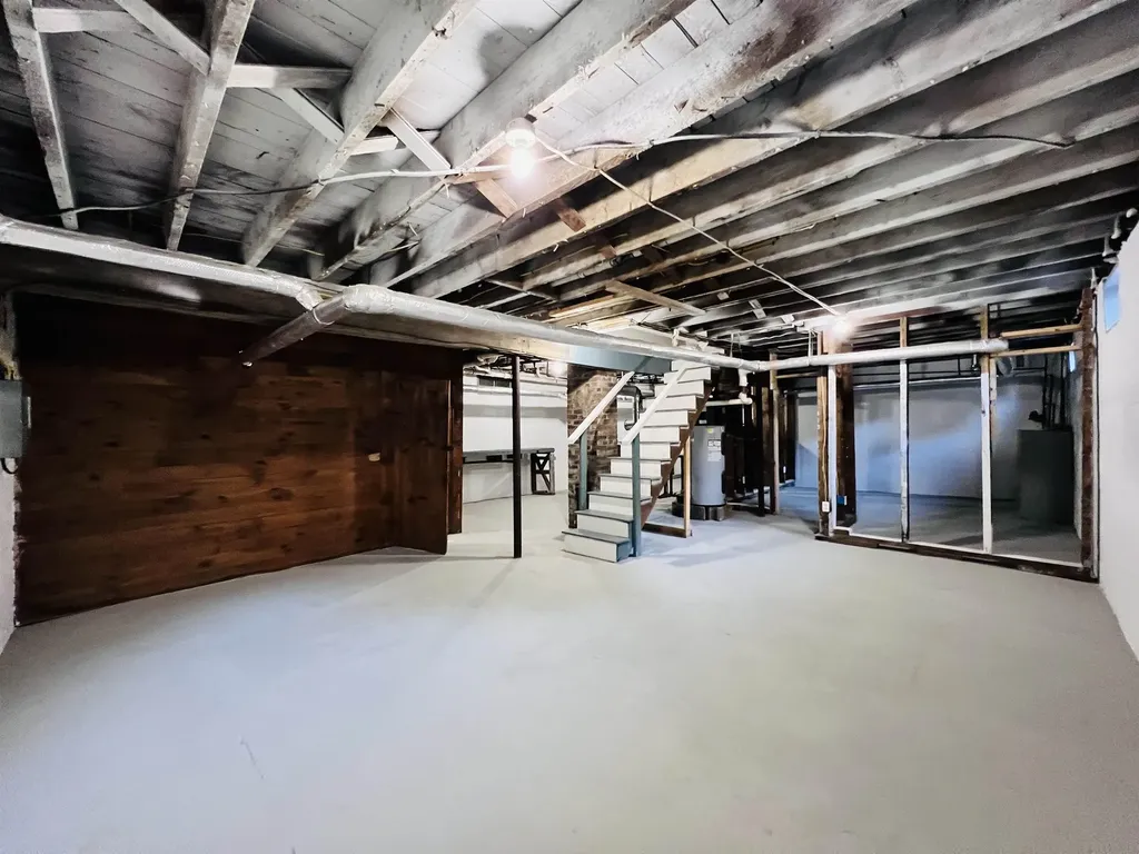 9 Allen Court St. Johnsbury VT 05819