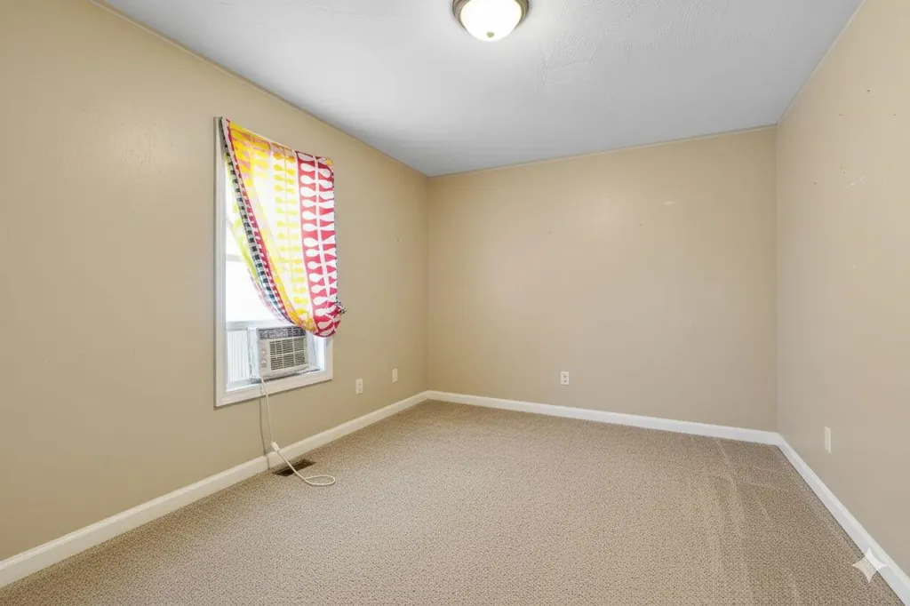 21 South Street Manchester NH 03104