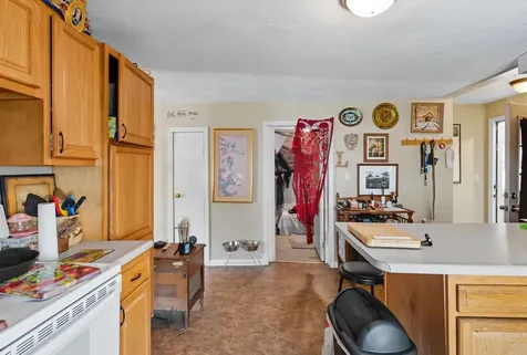 21 South Street Manchester NH 03104