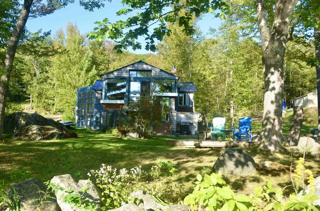 398 Shaker Boulevard Enfield NH 03748