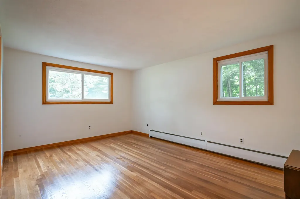 14 Roberts Road Wilmington MA 01887