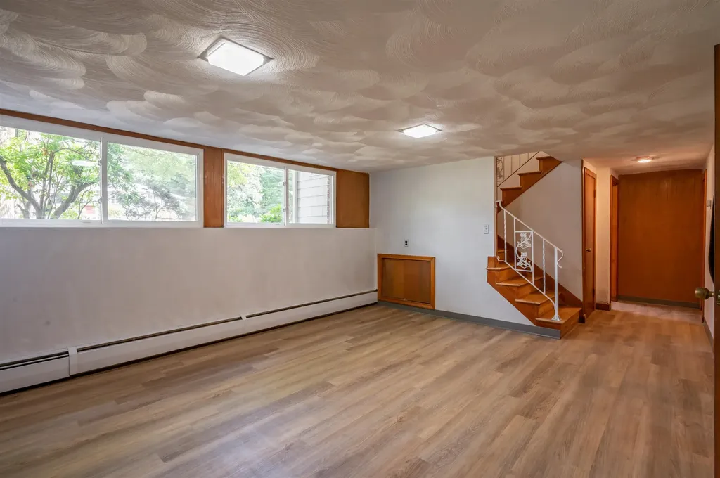 14 Roberts Road Wilmington MA 01887