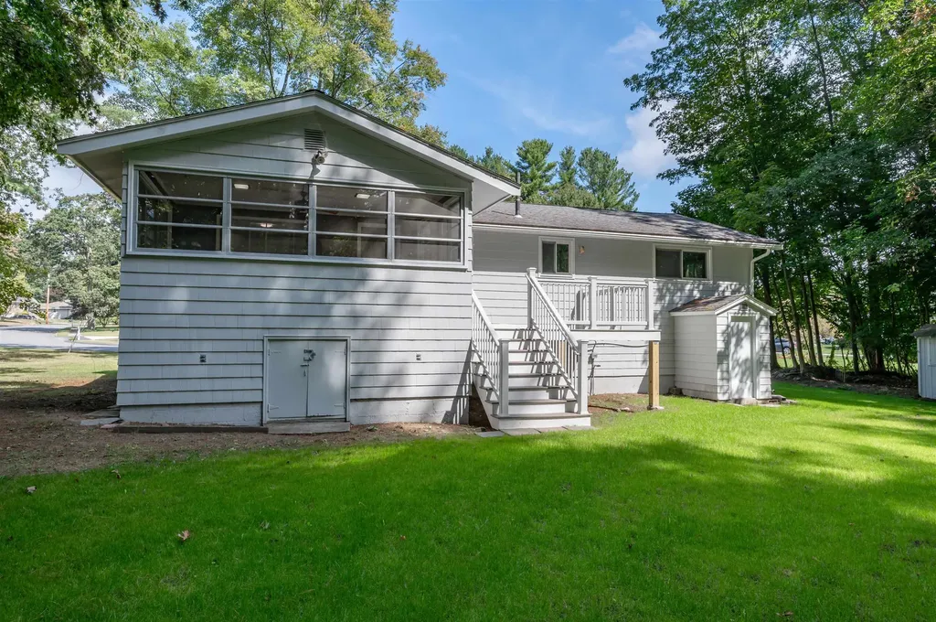 14 Roberts Road Wilmington MA 01887