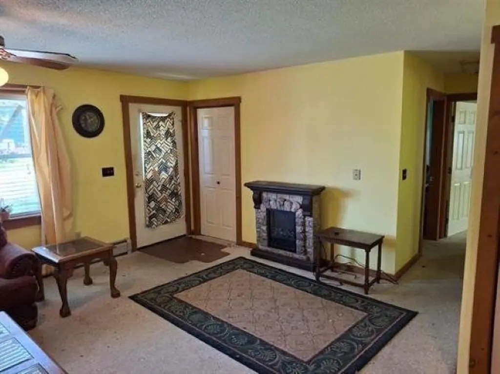 29 Cross Street Newport City VT 05855