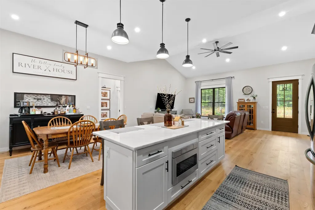 96 Ledgewood Lane Brownfield ME 04010