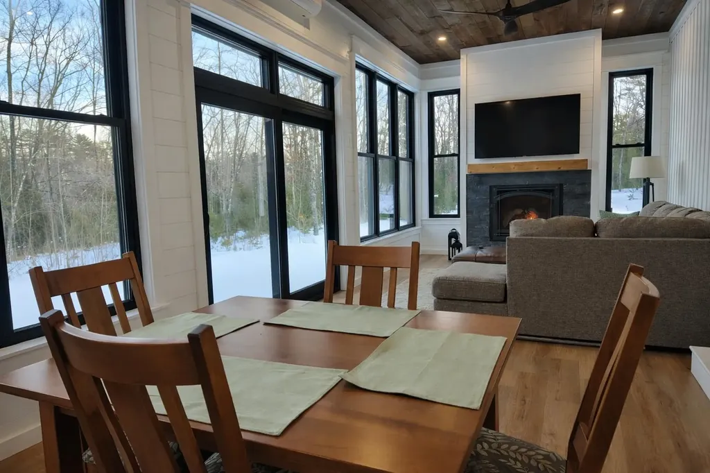 96 Ledgewood Lane Brownfield ME 04010