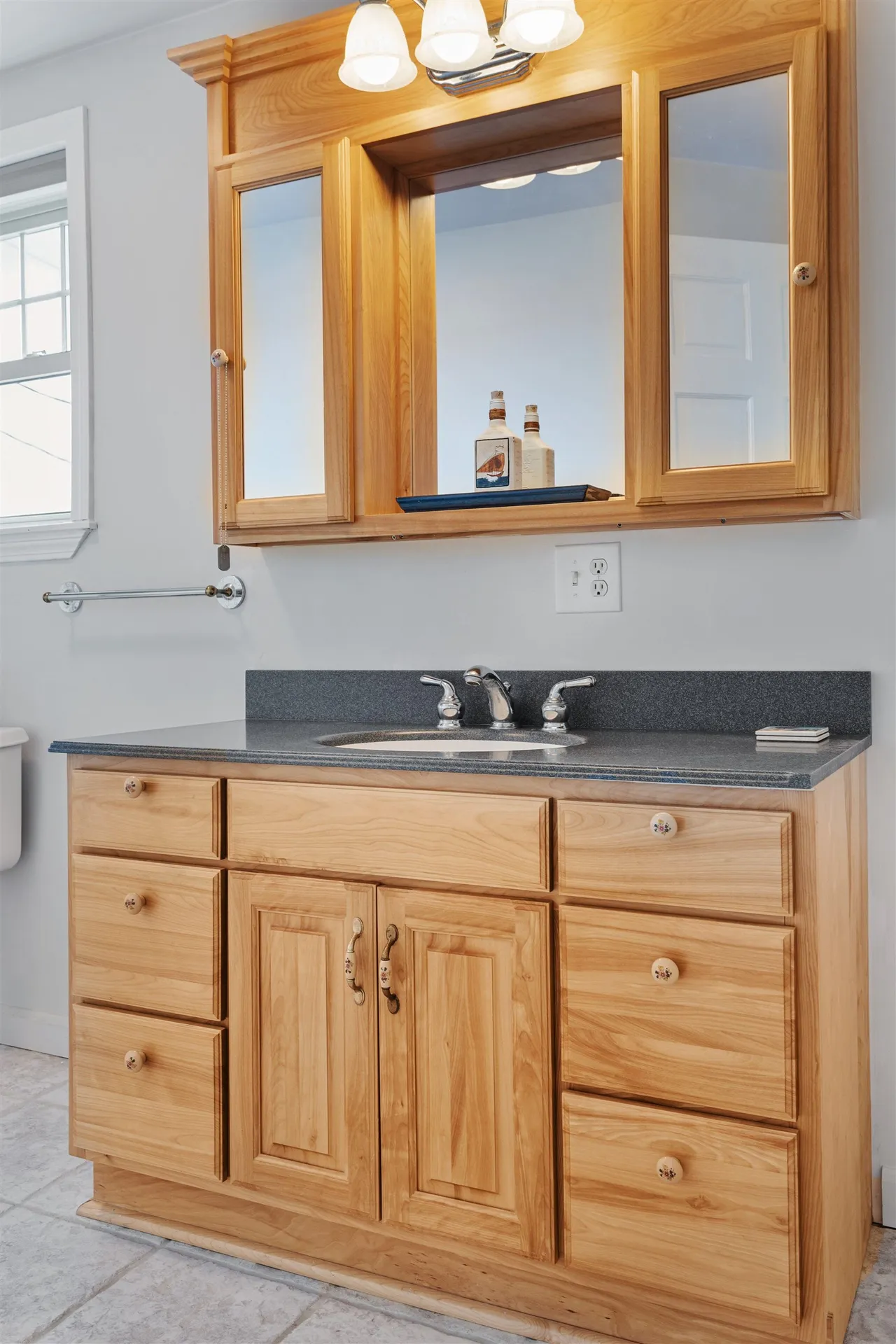 7 Redman Street Hampton NH 03842