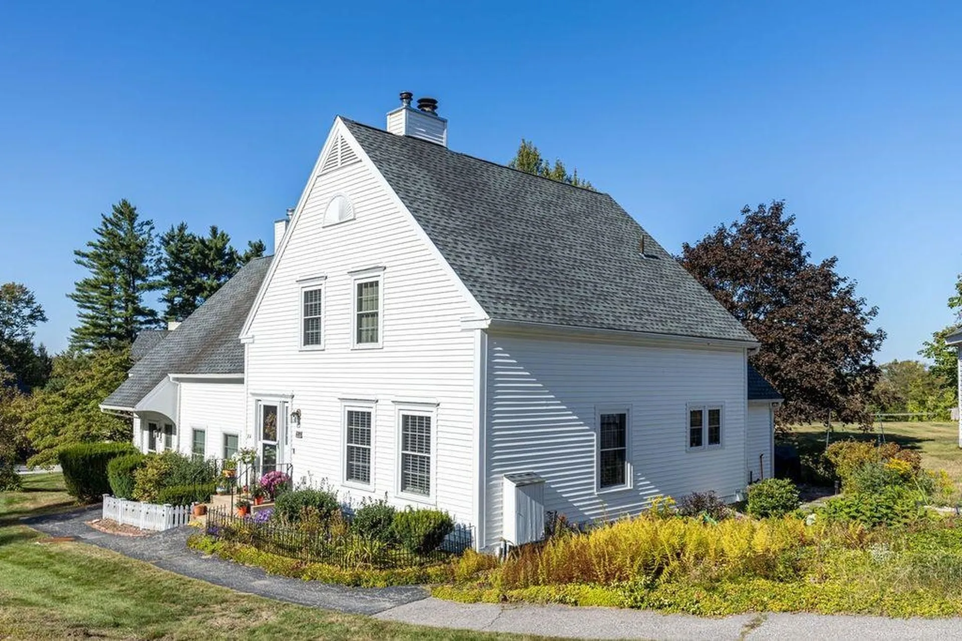 Goffstown NH, 21A Apple Tree Drive