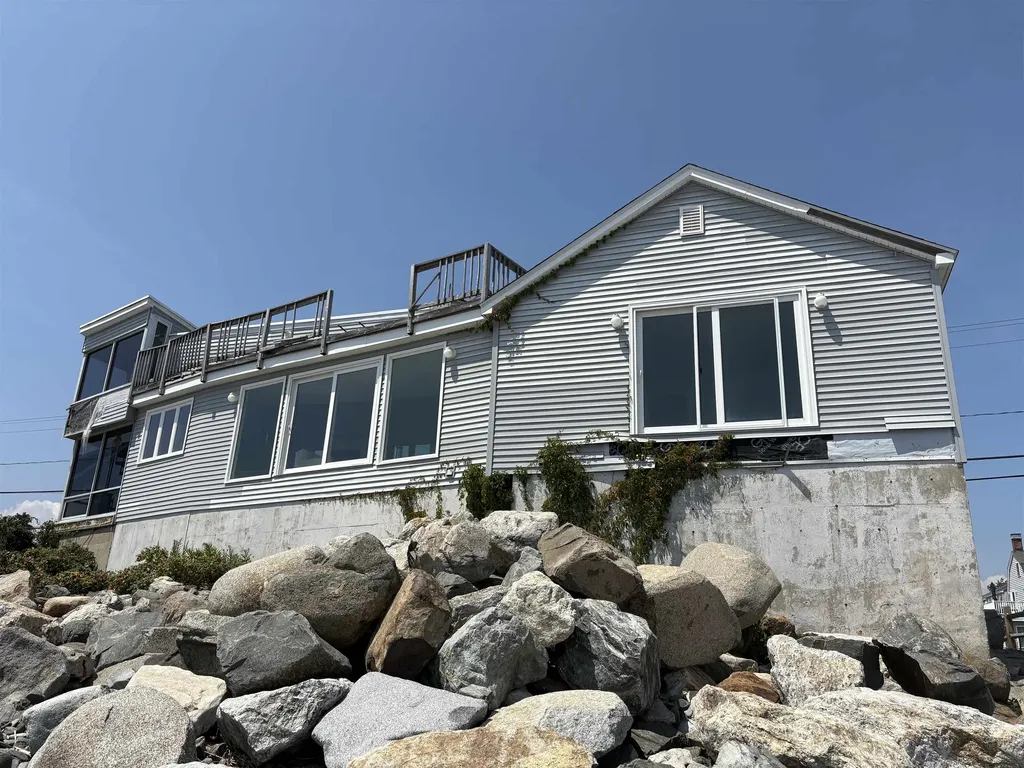 960 Ocean Boulevard Hampton NH 03842