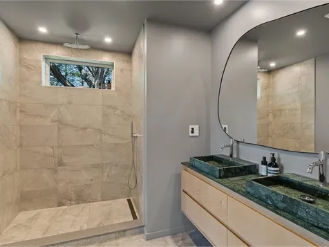 1855 Spear Street South Burlington VT 05403