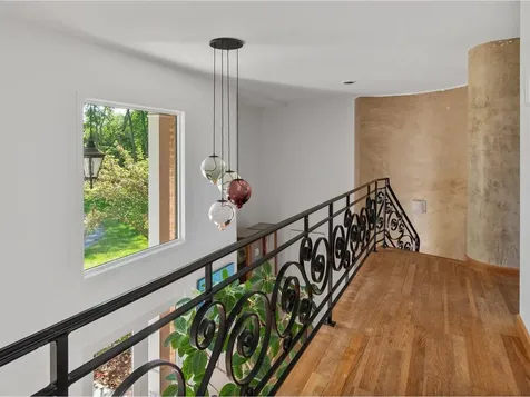 1855 Spear Street South Burlington VT 05403