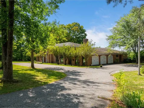 1855 Spear Street South Burlington VT 05403