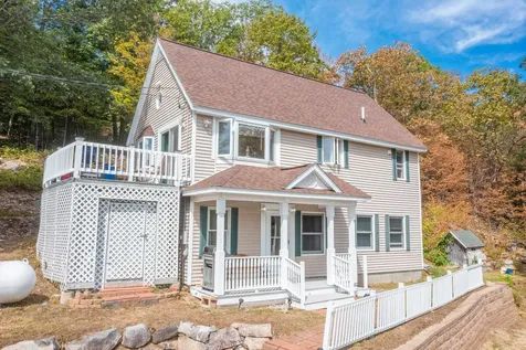 28 Barefoot Place Gilford NH 03249