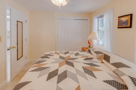 28 Barefoot Place Gilford NH 03249