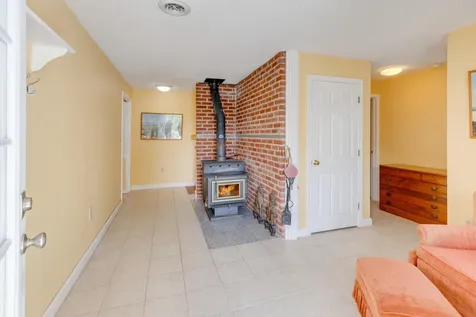 28 Barefoot Place Gilford NH 03249