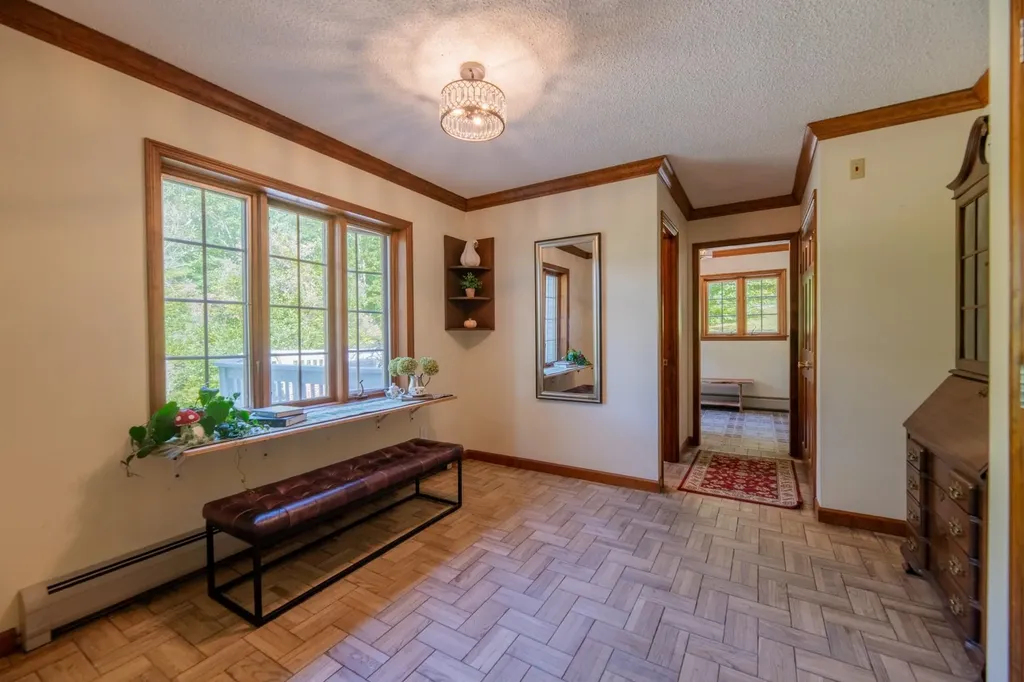 81 Windward Hill Dorset VT 05251