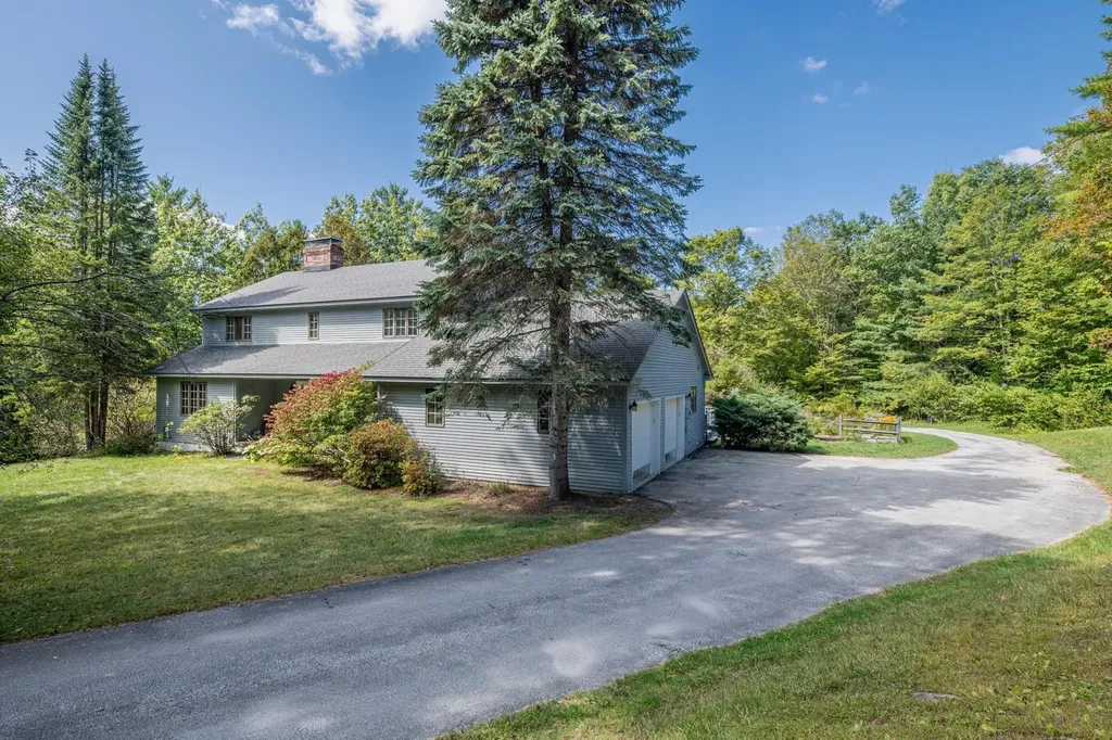 81 Windward Hill Dorset VT 05251