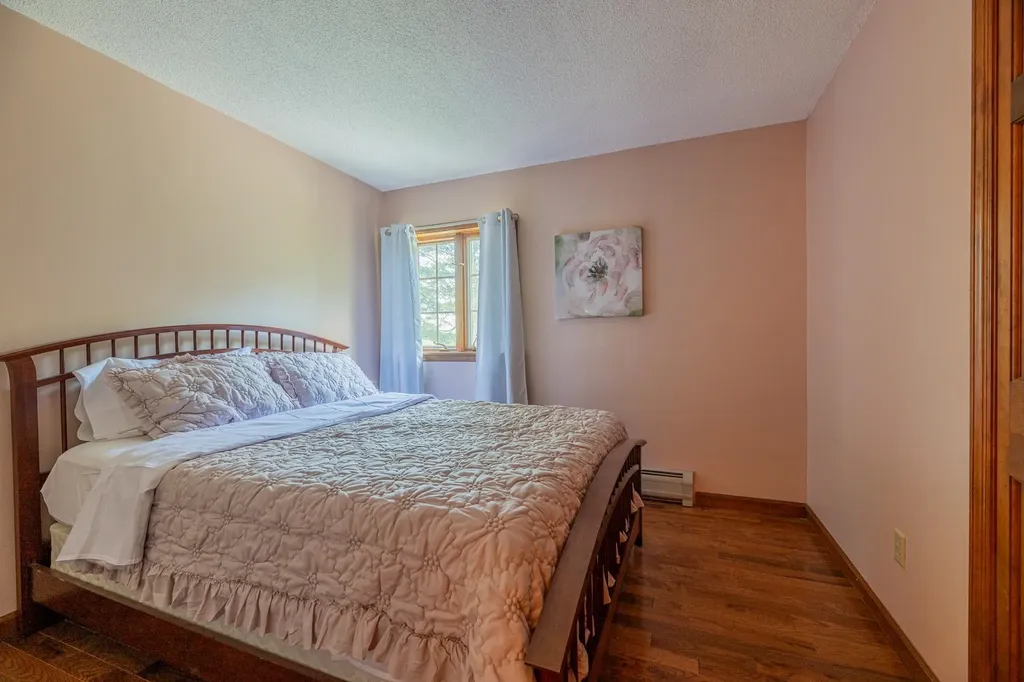 81 Windward Hill Dorset VT 05251