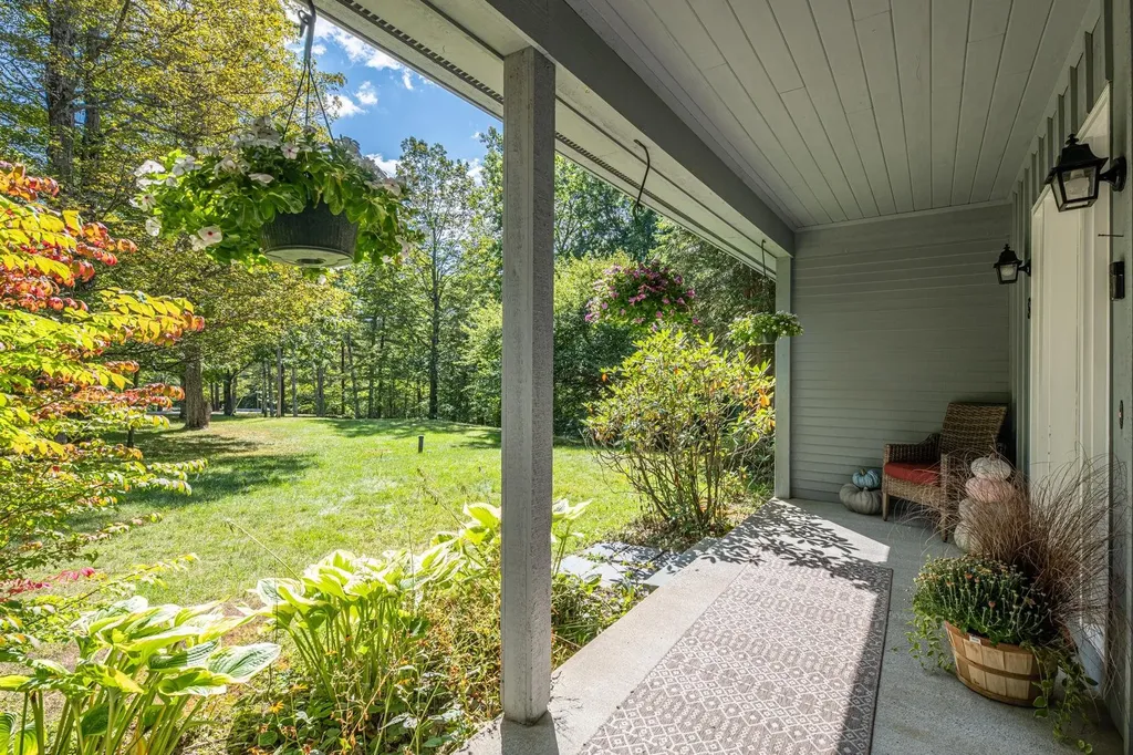 81 Windward Hill Dorset VT 05251