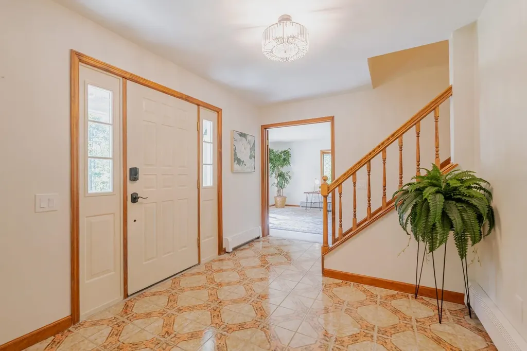 81 Windward Hill Dorset VT 05251