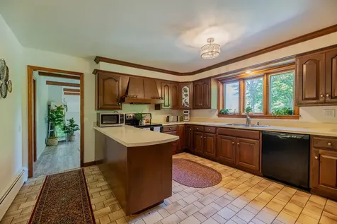 81 Windward Hill Dorset VT 05251