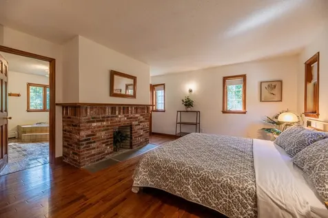 81 Windward Hill Dorset VT 05251