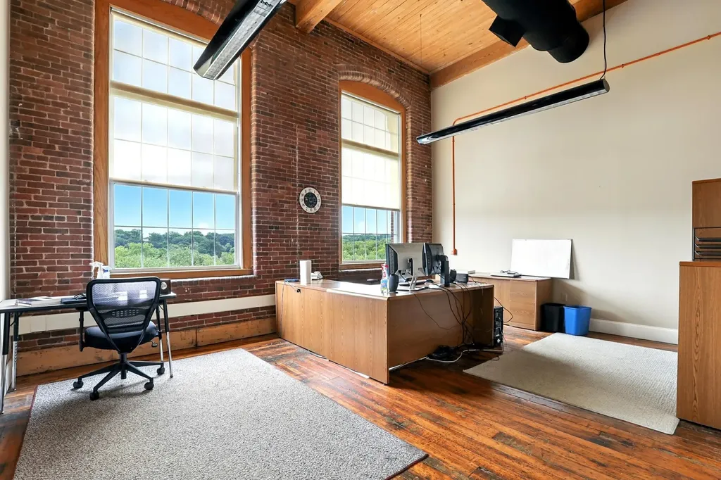 670 Commercial Street Manchester NH 03101