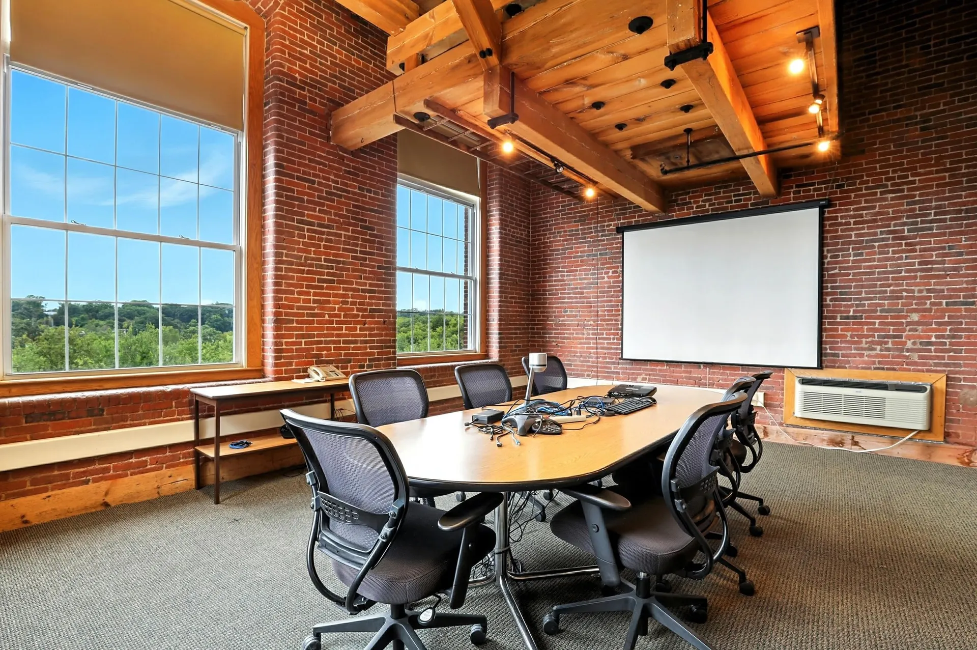 670 Commercial Street Manchester NH 03101