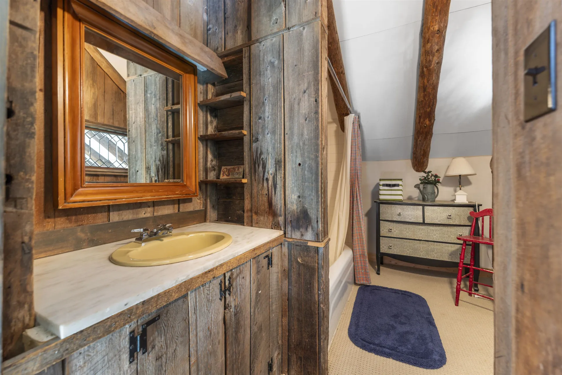 3221 Hapgood Pond Road Peru VT 05155