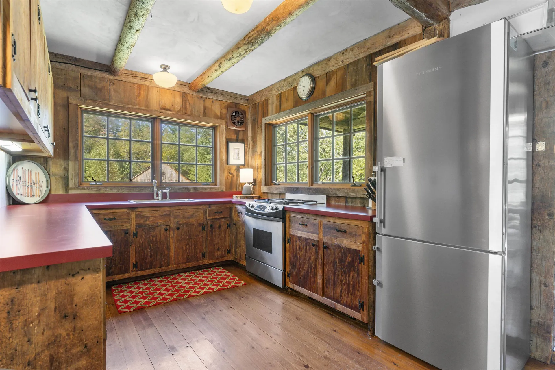 3221 Hapgood Pond Road Peru VT 05155