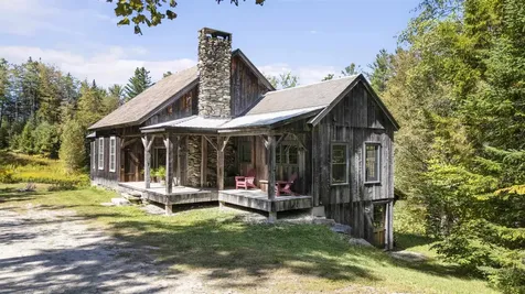 3221 Hapgood Pond Road Peru VT 05155