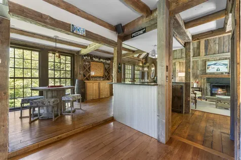 3221 Hapgood Pond Road Peru VT 05155