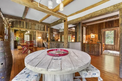 3221 Hapgood Pond Road Peru VT 05155