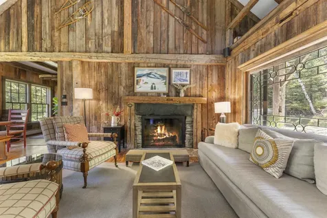 3221 Hapgood Pond Road Peru VT 05155