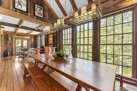 3221 Hapgood Pond Road Peru VT 05155